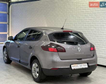 Сірий Рено Меган, об'ємом двигуна 1.46 л та пробігом 221 тис. км за 6100 $, фото 20 на Automoto.ua