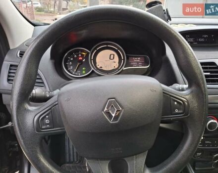 Серый Рено Меган, объемом двигателя 1.6 л и пробегом 231 тыс. км за 6800 $, фото 13 на Automoto.ua