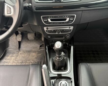 Сірий Рено Меган, об'ємом двигуна 1.5 л та пробігом 287 тис. км за 6800 $, фото 10 на Automoto.ua