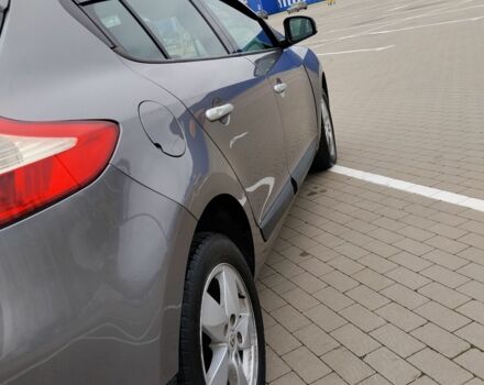 Серый Рено Меган, объемом двигателя 0 л и пробегом 230 тыс. км за 7100 $, фото 4 на Automoto.ua