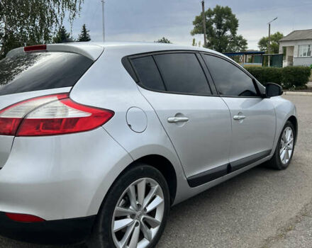 Сірий Рено Меган, об'ємом двигуна 1.5 л та пробігом 258 тис. км за 7400 $, фото 5 на Automoto.ua