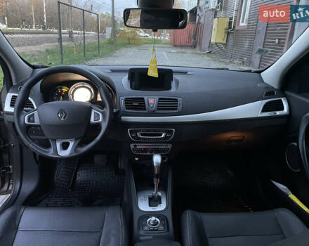 Сірий Рено Меган, об'ємом двигуна 1.46 л та пробігом 255 тис. км за 7700 $, фото 11 на Automoto.ua