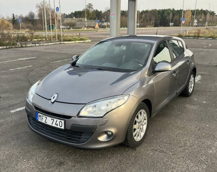 Серый Рено Меган, объемом двигателя 1.5 л и пробегом 211 тыс. км за 7200 $, фото 6 на Automoto.ua