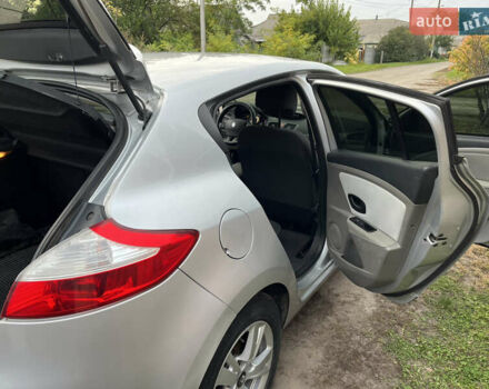 Сірий Рено Меган, об'ємом двигуна 1.5 л та пробігом 251 тис. км за 6200 $, фото 10 на Automoto.ua