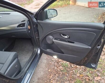 Серый Рено Меган, объемом двигателя 1.6 л и пробегом 231 тыс. км за 6800 $, фото 8 на Automoto.ua