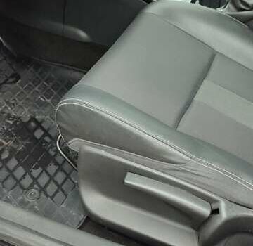 Сірий Рено Меган, об'ємом двигуна 1.46 л та пробігом 132 тис. км за 7550 $, фото 17 на Automoto.ua