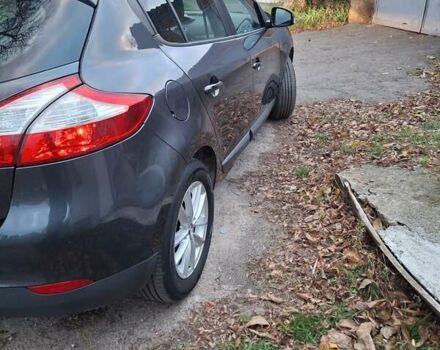 Серый Рено Меган, объемом двигателя 1.6 л и пробегом 231 тыс. км за 6800 $, фото 5 на Automoto.ua