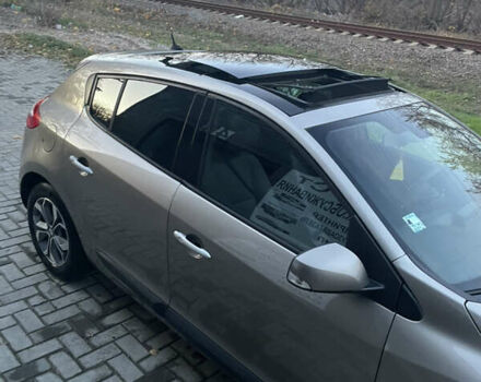 Сірий Рено Меган, об'ємом двигуна 1.46 л та пробігом 255 тис. км за 7700 $, фото 7 на Automoto.ua