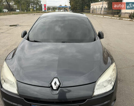 Рено Меган 2011 у Полтаві на Automoto.ua Сірий Рено Меган, об'ємом двигуна 1.46 л та пробігом 287 тис. км за 6600 $, фото 7 на Automoto.ua