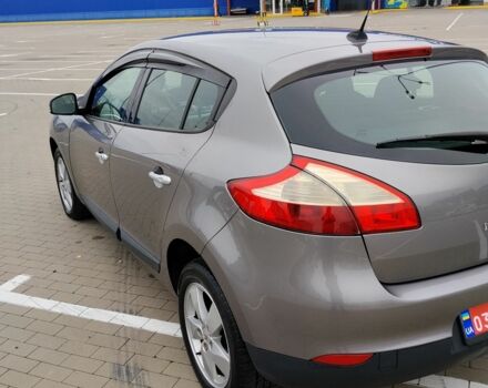 Серый Рено Меган, объемом двигателя 0 л и пробегом 230 тыс. км за 7100 $, фото 7 на Automoto.ua