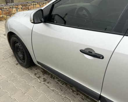 Серый Рено Меган, объемом двигателя 1.46 л и пробегом 299 тыс. км за 4000 $, фото 2 на Automoto.ua