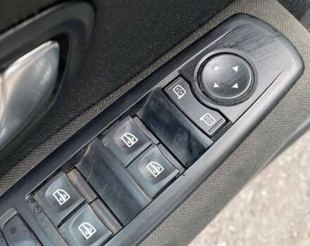 Серый Рено Меган, объемом двигателя 1.46 л и пробегом 275 тыс. км за 6300 $, фото 12 на Automoto.ua