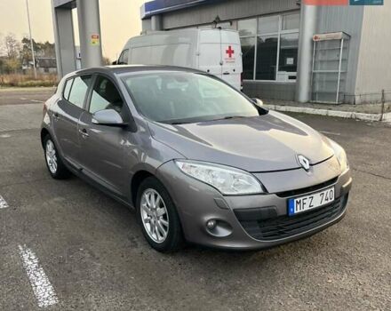 Серый Рено Меган, объемом двигателя 1.5 л и пробегом 211 тыс. км за 7200 $, фото 1 на Automoto.ua