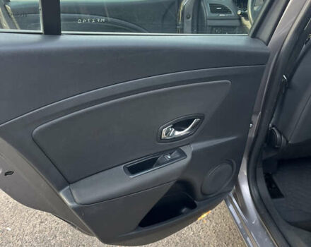 Серый Рено Меган, объемом двигателя 1.5 л и пробегом 211 тыс. км за 7200 $, фото 20 на Automoto.ua