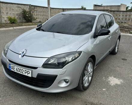 Сірий Рено Меган, об'ємом двигуна 1.5 л та пробігом 258 тис. км за 7400 $, фото 1 на Automoto.ua