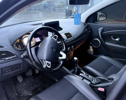 Сірий Рено Меган, об'ємом двигуна 1.4 л та пробігом 178 тис. км за 5700 $, фото 12 на Automoto.ua