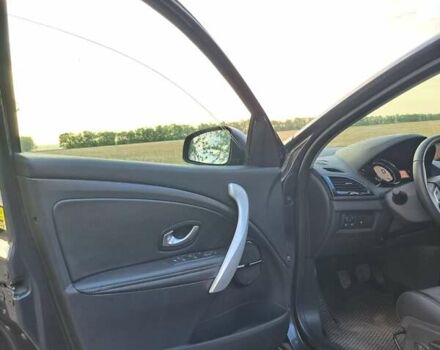 Рено Меган 2011 в Запорожье на Automoto.ua Серый Рено Меган, объемом двигателя 1.4 л и пробегом 227 тыс. км за 7300 $, фото 2 на Automoto.ua