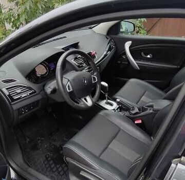 Сірий Рено Меган, об'ємом двигуна 1.46 л та пробігом 132 тис. км за 7550 $, фото 7 на Automoto.ua