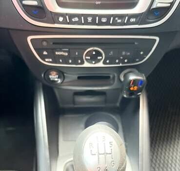 Рено Меган 2011 в Виннице на Automoto.ua Серый Рено Меган, объемом двигателя 1.6 л и пробегом 279 тыс. км за 6700 $, фото 10 на Automoto.ua