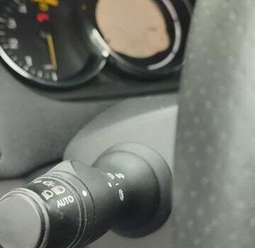 Сірий Рено Меган, об'ємом двигуна 1.46 л та пробігом 132 тис. км за 7550 $, фото 11 на Automoto.ua