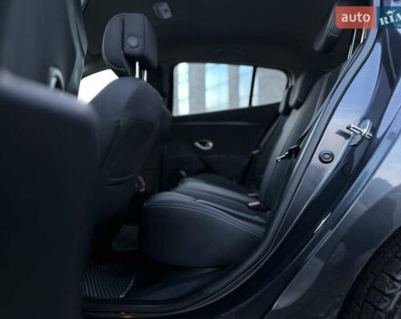 Серый Рено Меган, объемом двигателя 1.46 л и пробегом 220 тыс. км за 6700 $, фото 39 на Automoto.ua