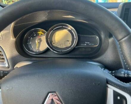 Серый Рено Меган, объемом двигателя 1.5 л и пробегом 298 тыс. км за 5900 $, фото 17 на Automoto.ua