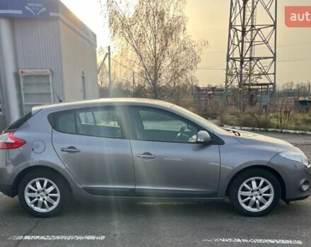 Серый Рено Меган, объемом двигателя 1.5 л и пробегом 211 тыс. км за 7200 $, фото 8 на Automoto.ua