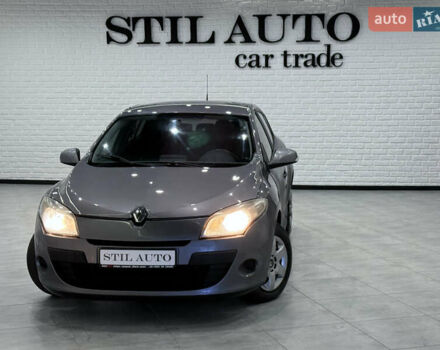 Сірий Рено Меган, об'ємом двигуна 1.46 л та пробігом 221 тис. км за 6100 $, фото 13 на Automoto.ua