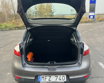 Серый Рено Меган, объемом двигателя 1.5 л и пробегом 211 тыс. км за 7200 $, фото 11 на Automoto.ua