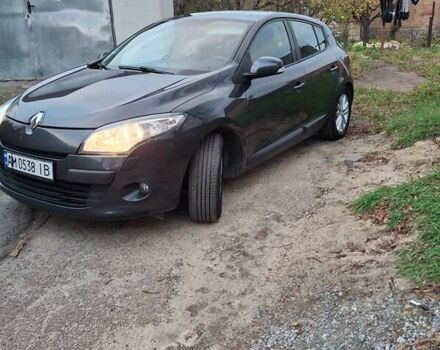 Серый Рено Меган, объемом двигателя 1.6 л и пробегом 231 тыс. км за 6800 $, фото 2 на Automoto.ua