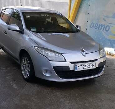 Серый Рено Меган, объемом двигателя 1.5 л и пробегом 282 тыс. км за 7499 $, фото 3 на Automoto.ua