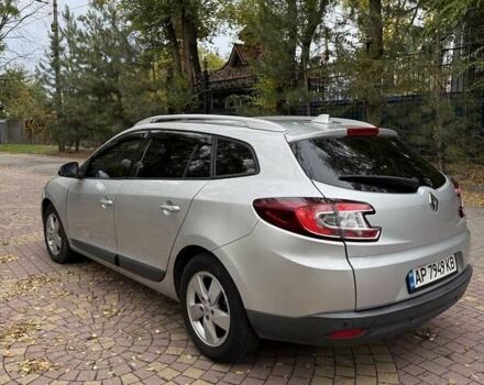 Рено Меган 2011 в Запорожье на Automoto.ua Серый Рено Меган, объемом двигателя 1.46 л и пробегом 251 тыс. км за 6400 $, фото 7 на Automoto.ua
