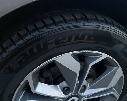 Сірий Рено Меган, об'ємом двигуна 1.46 л та пробігом 255 тис. км за 7700 $, фото 4 на Automoto.ua