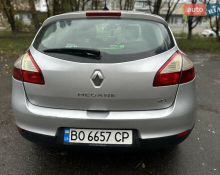 Серый Рено Меган, объемом двигателя 1.46 л и пробегом 277 тыс. км за 6200 $, фото 3 на Automoto.ua