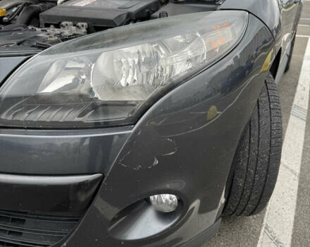 Рено Меган 2011 в Киеве на Automoto.ua Серый Рено Меган, объемом двигателя 1.5 л и пробегом 248 тыс. км за 6800 $, фото 13 на Automoto.ua