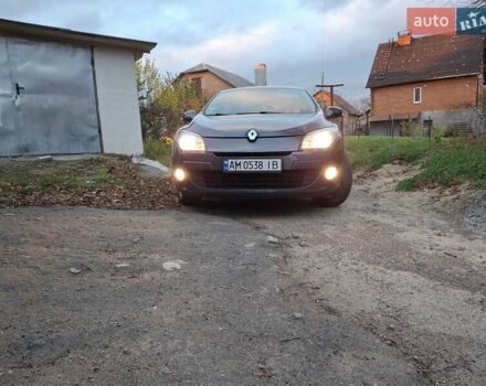 Серый Рено Меган, объемом двигателя 1.6 л и пробегом 231 тыс. км за 6800 $, фото 16 на Automoto.ua