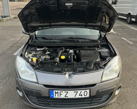 Серый Рено Меган, объемом двигателя 1.5 л и пробегом 211 тыс. км за 7200 $, фото 14 на Automoto.ua