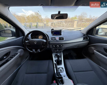 Сірий Рено Меган, об'ємом двигуна 1.46 л та пробігом 221 тис. км за 6100 $, фото 53 на Automoto.ua