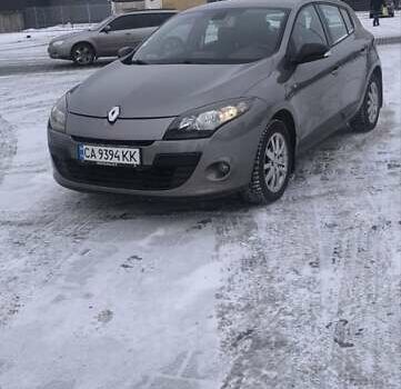 Сірий Рено Меган, об'ємом двигуна 1.5 л та пробігом 247 тис. км за 7450 $, фото 3 на Automoto.ua