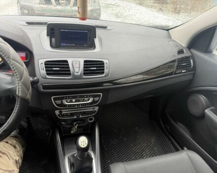 Серый Рено Меган, объемом двигателя 1.5 л и пробегом 286 тыс. км за 6200 $, фото 9 на Automoto.ua