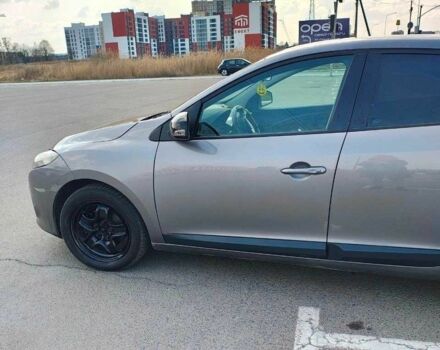 Сірий Рено Меган, об'ємом двигуна 1.5 л та пробігом 301 тис. км за 5800 $, фото 3 на Automoto.ua