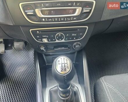Серый Рено Меган, объемом двигателя 1.5 л и пробегом 288 тыс. км за 5800 $, фото 19 на Automoto.ua