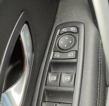 Сірий Рено Меган, об'ємом двигуна 1.46 л та пробігом 132 тис. км за 7550 $, фото 13 на Automoto.ua