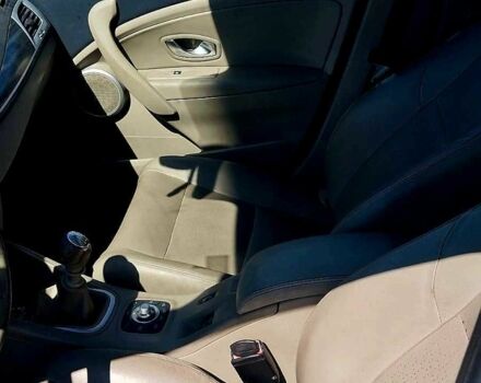Сірий Рено Меган, об'ємом двигуна 1.9 л та пробігом 320 тис. км за 6300 $, фото 5 на Automoto.ua