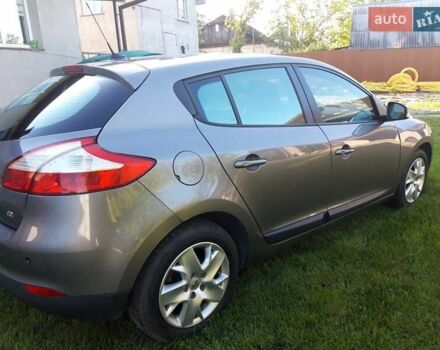 Серый Рено Меган, объемом двигателя 1.46 л и пробегом 215 тыс. км за 7555 $, фото 14 на Automoto.ua