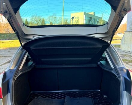 Рено Меган 2012 в Черновцах на Automoto.ua Серый Рено Меган, объемом двигателя 1.5 л и пробегом 283 тыс. км за 7900 $, фото 8 на Automoto.ua