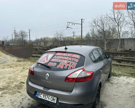 Серый Рено Меган, объемом двигателя 1.5 л и пробегом 327 тыс. км за 3800 $, фото 13 на Automoto.ua