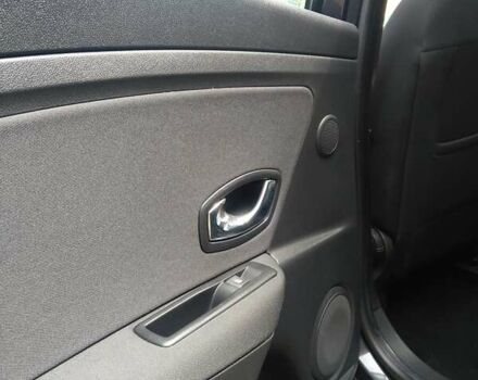 Серый Рено Меган, объемом двигателя 1.46 л и пробегом 290 тыс. км за 7000 $, фото 41 на Automoto.ua