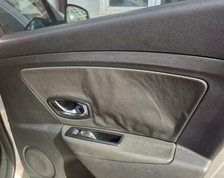 Серый Рено Меган, объемом двигателя 1.5 л и пробегом 470 тыс. км за 5900 $, фото 8 на Automoto.ua