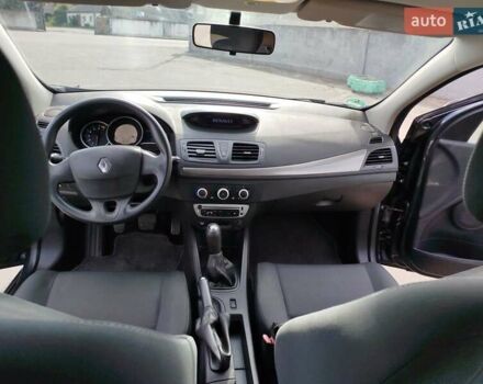 Сірий Рено Меган, об'ємом двигуна 1.6 л та пробігом 168 тис. км за 7200 $, фото 5 на Automoto.ua